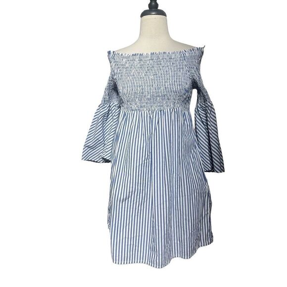 Sanctuary NWT Pinstripe Peasant Cold Shoulder Mini Dress Size Medium - Picture 1 of 4